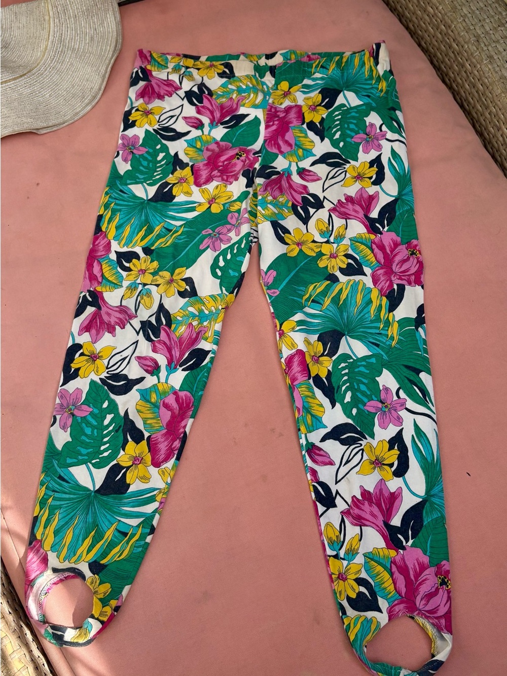 Vintage Floral Stirrup Leggings - White Multi
